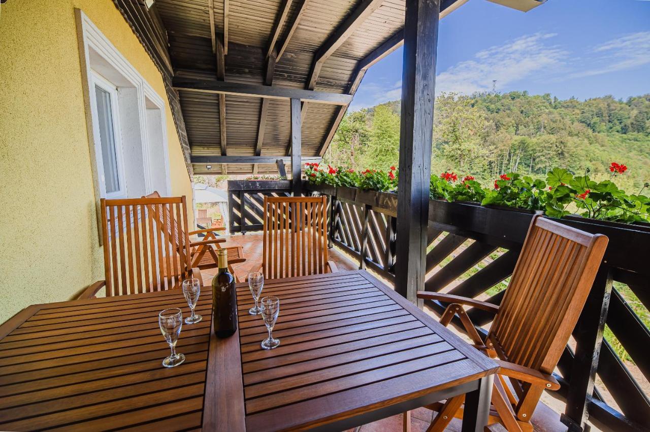 Eko Pony Ranch Ogrizek Apartment Podcetrtek Ngoại thất bức ảnh
